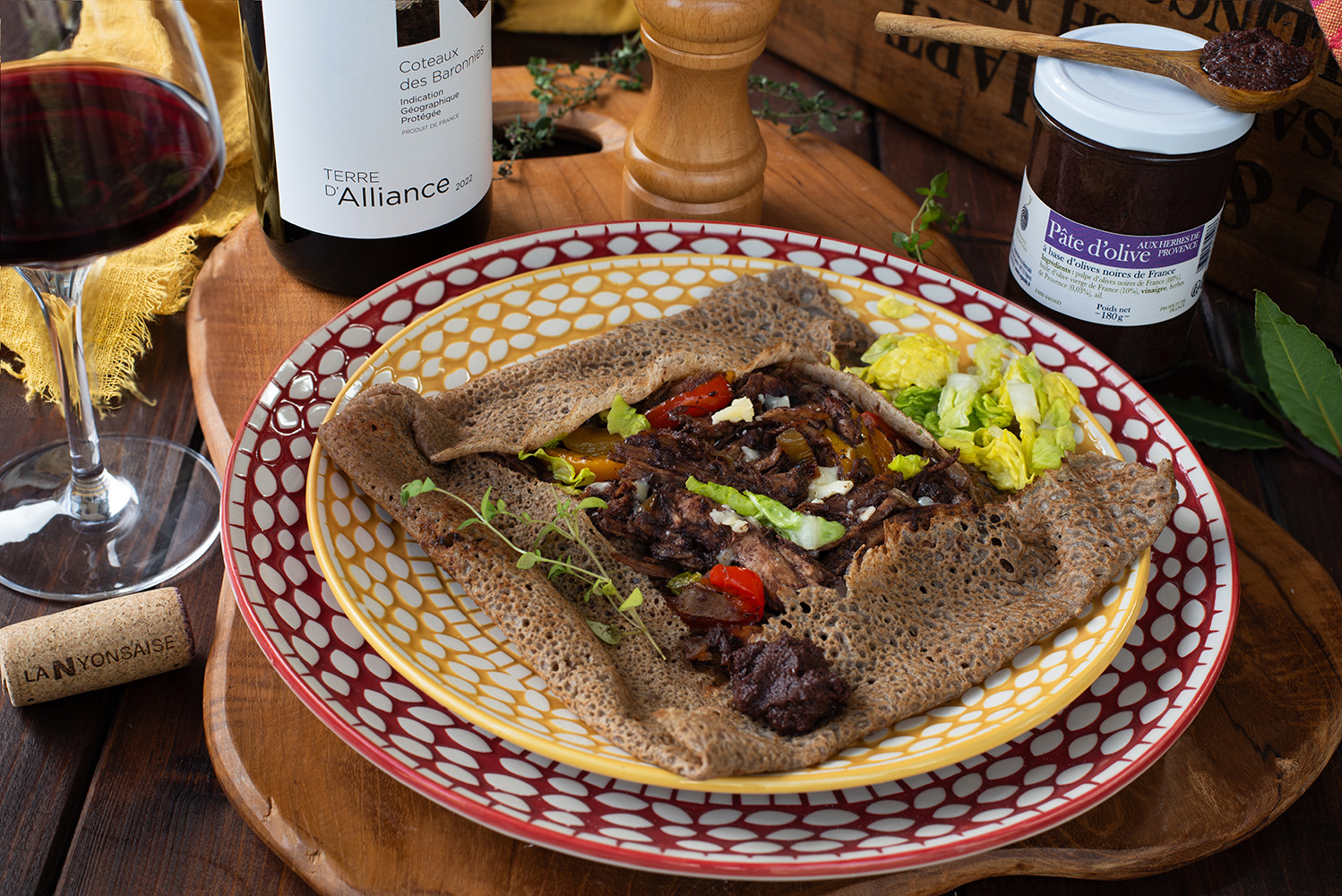 Galettes sarrasin au porc effiloché et Pâte d’Olives aux Herbes de Provence